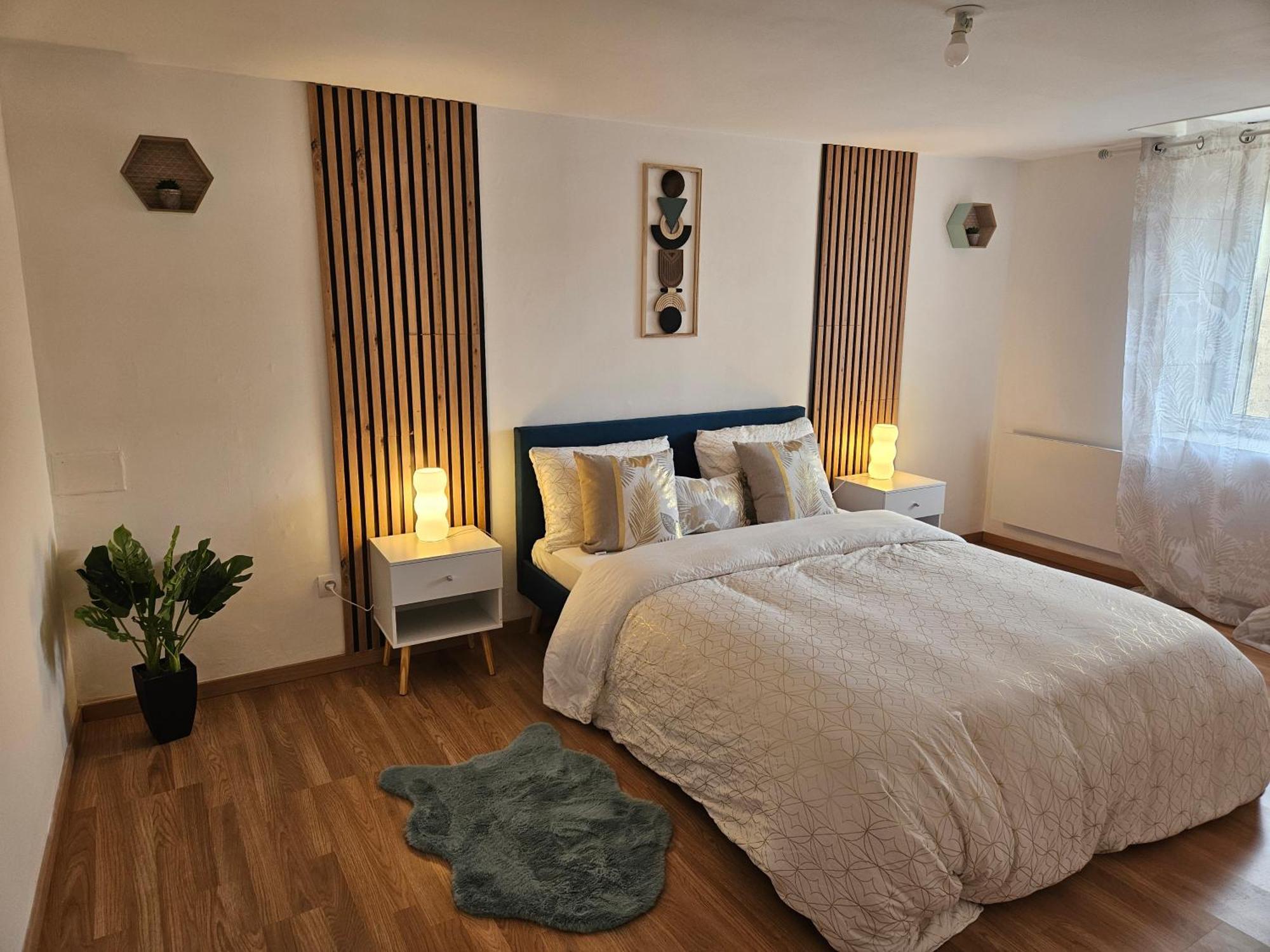 Spacieux Et Charmant Appartement De 47 M2 Charleville-Mézières Esterno foto